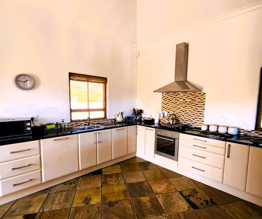 3 Bedroom Property for Sale in West Bank Western Cape